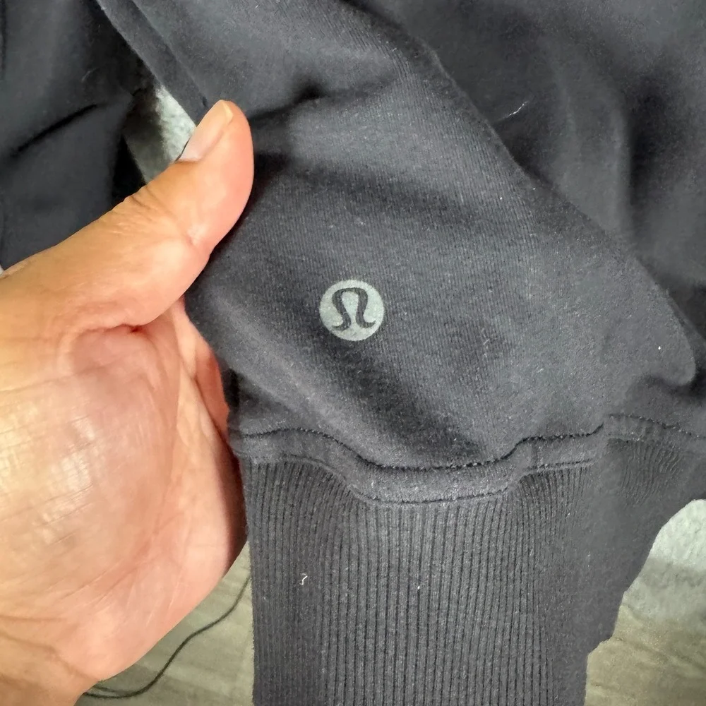 lululemon athletica measurements chest